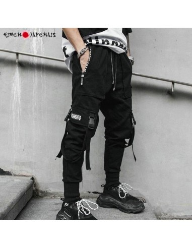 Jogger Techwear MIYAJIMA s'inspire de l'anatomie humaine